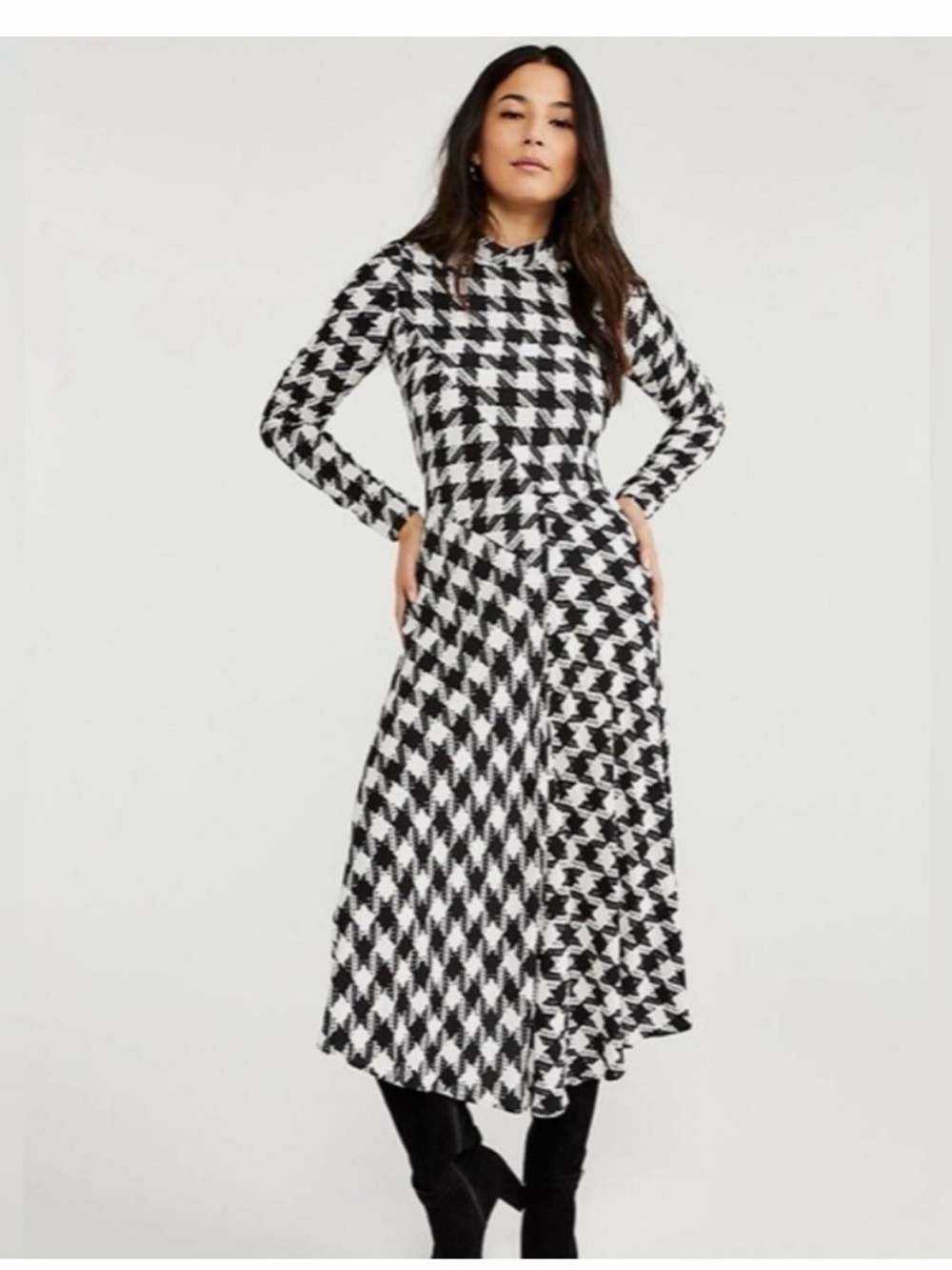 Ann Taylor Black and White Houndstooth Long-Sleeve Midi Dress